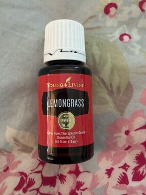 Young Living Essential Oils 15 ml Lemongrass - Brand New & Sealed